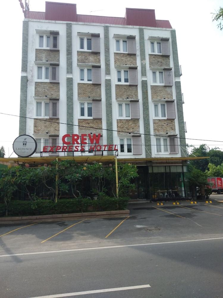 Crew Express Hotel Lubukpakam المظهر الخارجي الصورة