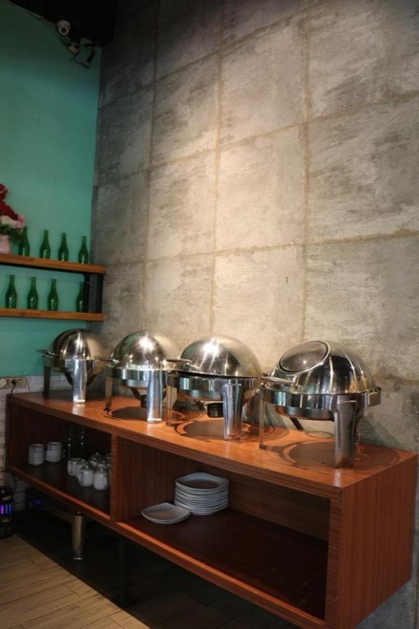Crew Express Hotel Lubukpakam المظهر الخارجي الصورة