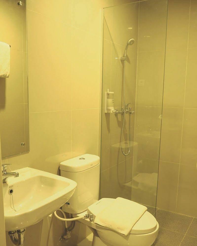 Crew Express Hotel Lubukpakam المظهر الخارجي الصورة